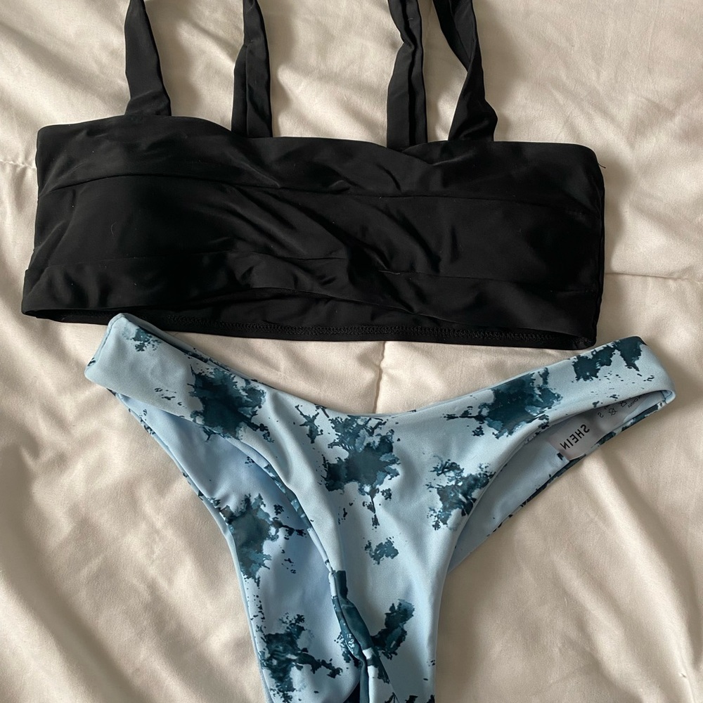Bathing suit
